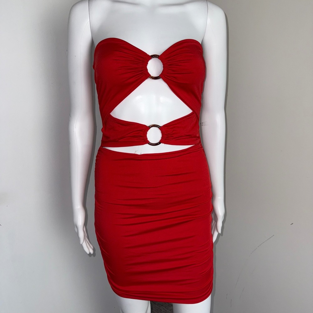 Micas Red Mini Dress Cutout Bodycon Strapless‎ Ring Detail Party Club Size S